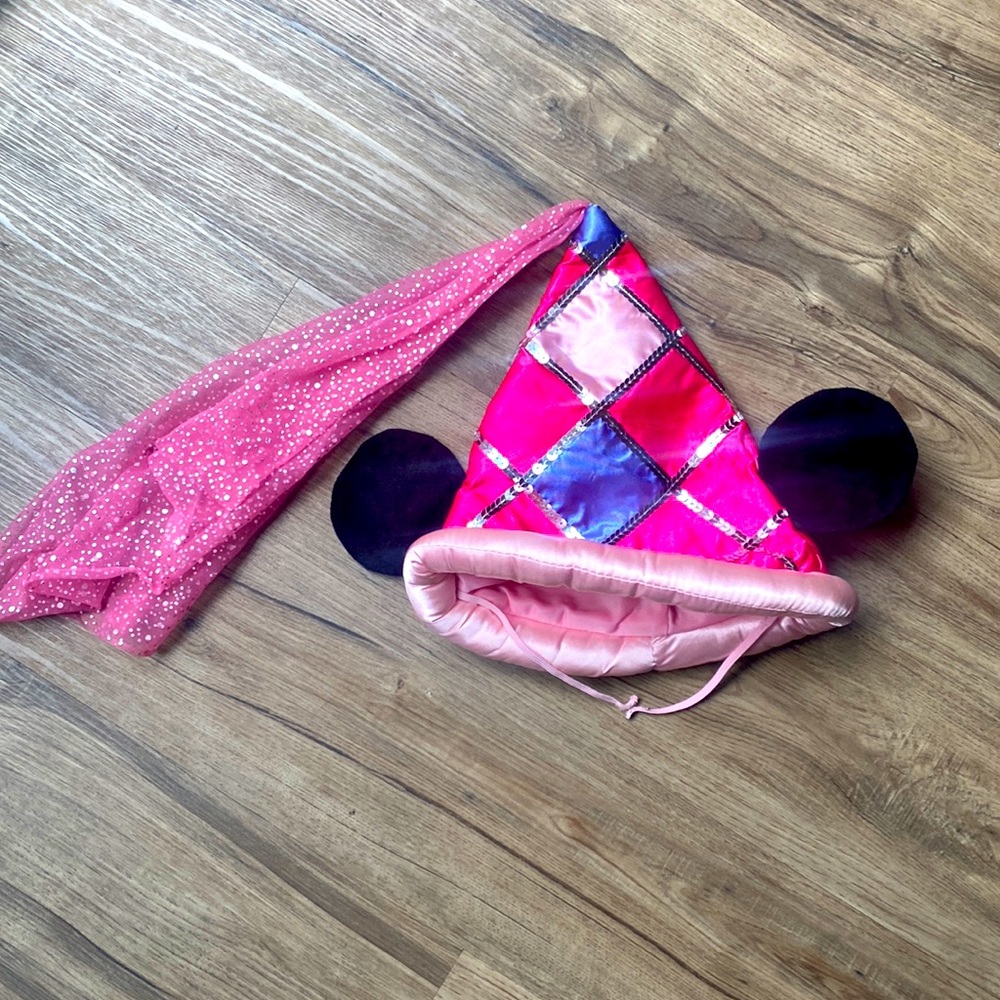 Disney Princess Hat with Ears & veil. Pink. Sequins. Used.